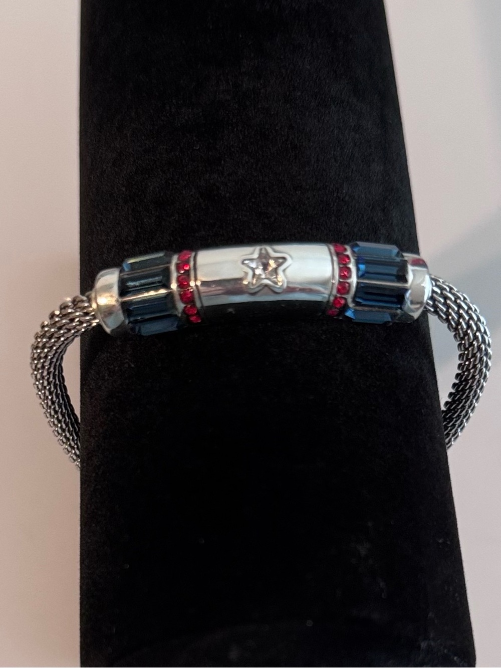 ❤️💙 Brighton Independence Bracelet 💙❤️